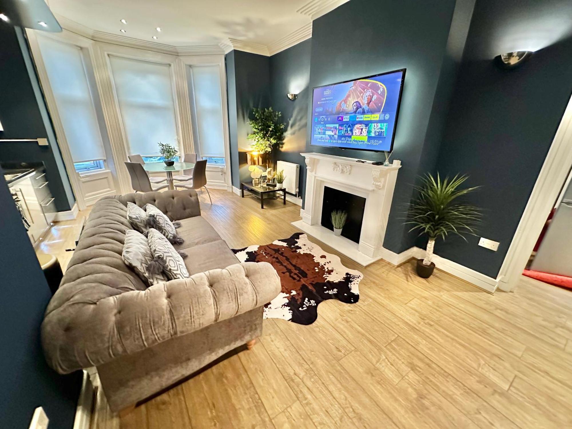 Cliff Retreat - Short Stroll To Town And Apartamento *